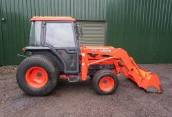 Kubota L4200