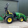 John Deere 2720