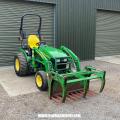 John Deere 2720