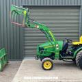 John Deere 2720
