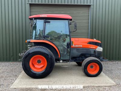 *SOLD* Kubota L4240