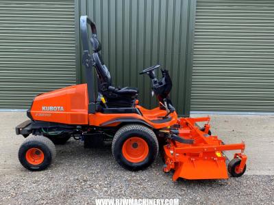 Kubota F3890