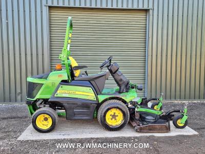 John Deere 1570 Terrain Cut Mower