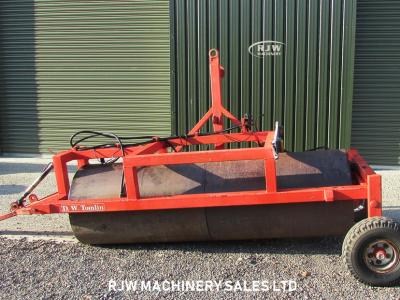 DW Tomlin Transport roller SOLD