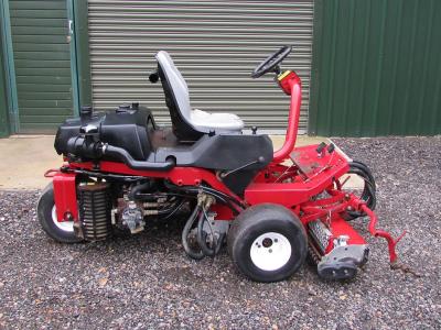 Toro 3250 SOLD