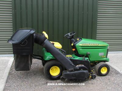 John Deere LX279 SOLD