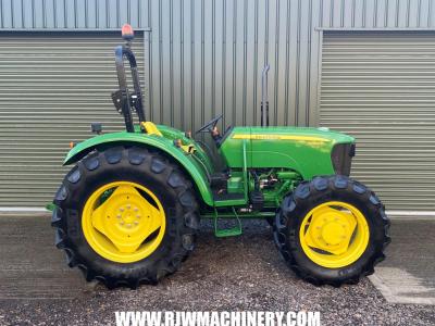 John Deere 5065E SOLD