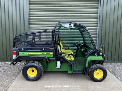 John Deere TE Gator 4 x 2