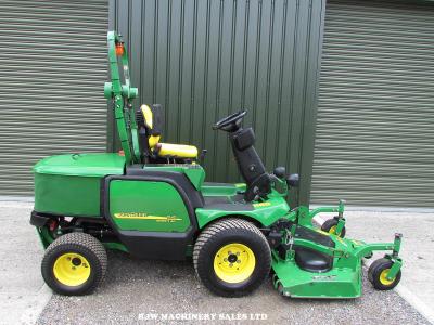 John Deere 1545 SOLD