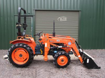 Kubota L2201DT SOLD