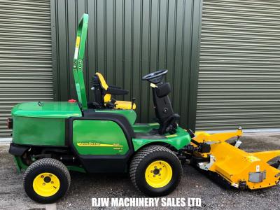 John Deere 1545 SOLD