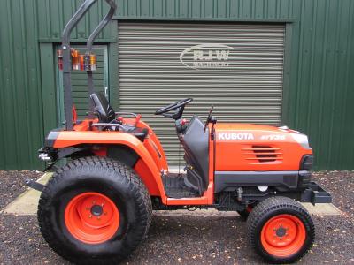 Kubota STV36 SOLD