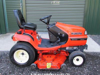 Kubota G2160 was £4,000 NOW £3,250 SOLD