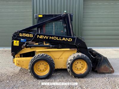 *SOLD* New Holland LX565