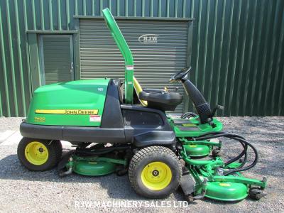 John Deere 7400 SOLD