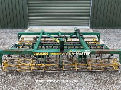 *SOLD* Cousins Deluxe Arena Master AM25