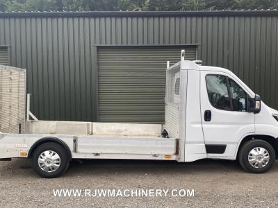 Peugeot Boxer 335