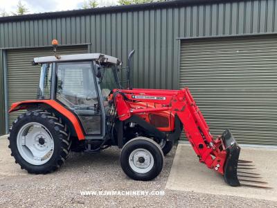 *SOLD* Massey Ferguson 4215