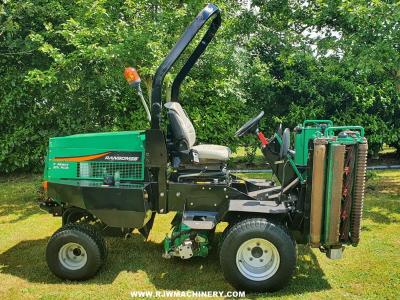 *SOLD* Ransomes 2250 Parkway Plus