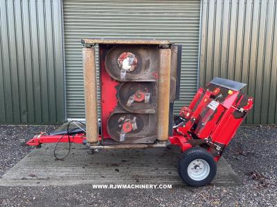 *SOLD* Trimax Snake 320