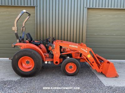 Kubota L1361 SOLD