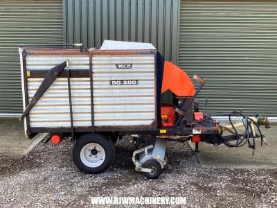 *SOLD* Trilo Vacuum Sweeper SG200