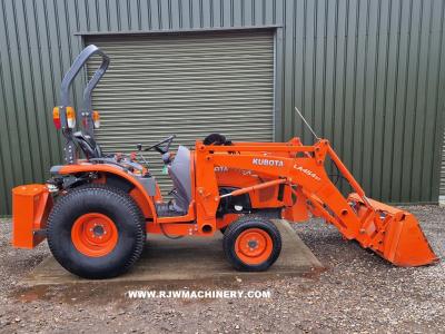 *SOLD* Kubota STW37