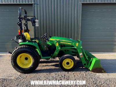 SOLD John Deere 3038E