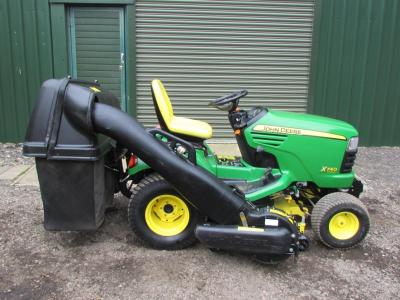 John Deere X740 ** SOLD **