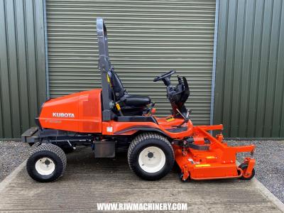 SOLD Kubota F3090