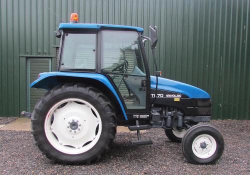 New Holland TL70