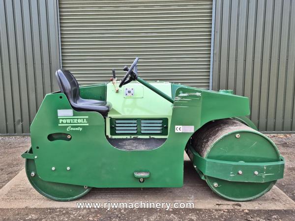 Poweroll County cricket pitch roller