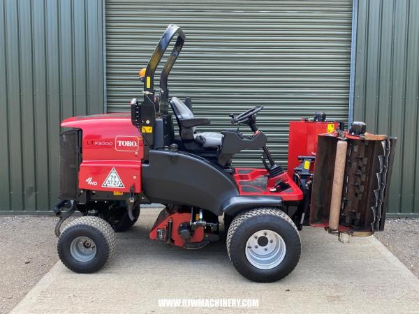 *SOLD* Toro LT-F3000