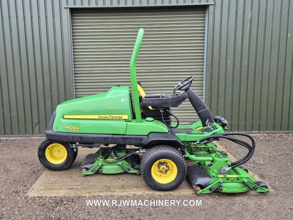 John Deere 7400a