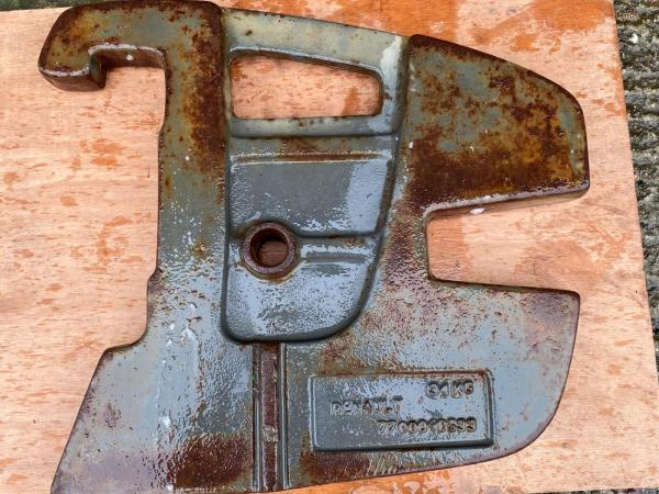 Weights (Renault) 34kg