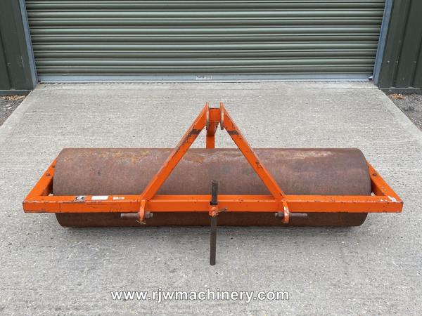 Kubota 5ft Roller