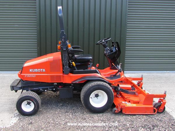 Kubota F3090 SOLD