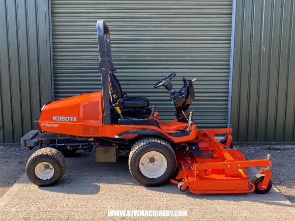 *SOLD* Kubota F3890